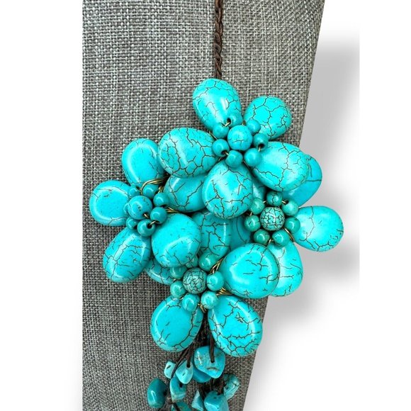 Turquoise Chip Dyed Howlite Blossom Flower Necklace Leather Cord 22” - Picture 2 of 11